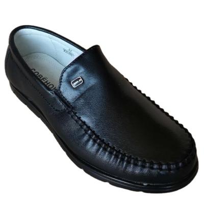 China Fashion Trend Medium School Student Breathable Leather Casual School Black Shoes for sale