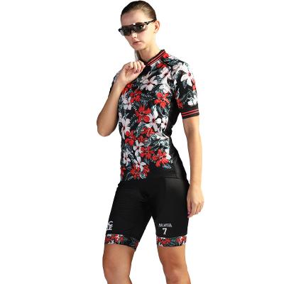 China Breathable Customized Teamwear Cycling Jersey Personalized Fit For Tall Riders for sale