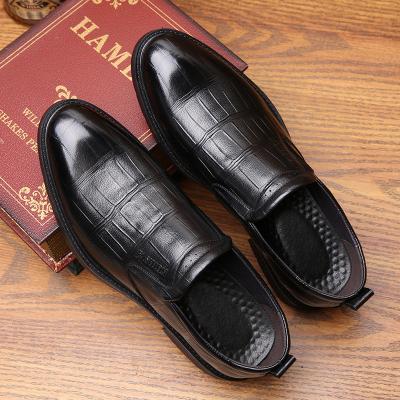 China Fashionable Leather Breathable Men's Formal Office Suits Elegant Business Shoes Top Layer Cowhide Shoes for sale