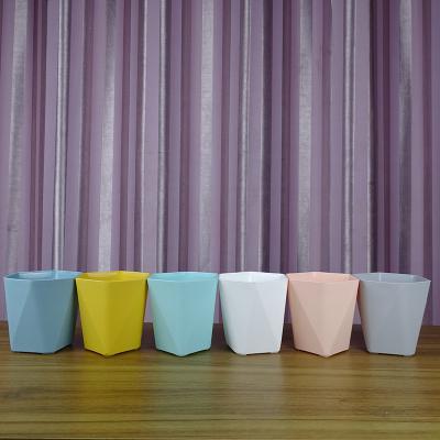 China Home Furniture China Minimalist PE Plastic Fleshy Unbreakable Plastic Flower Pot Vase Potted Indoor Creative High Quality Decorations for sale