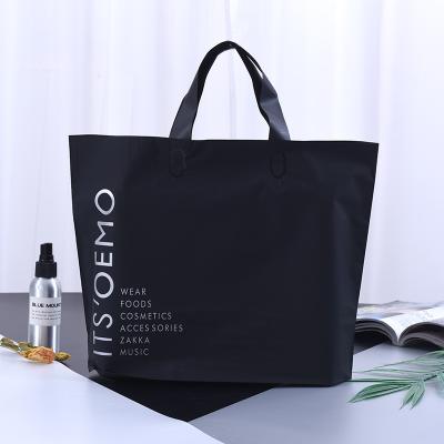 China Matte Frosted Reusable Recyclable PE Shopping Bag The Custom Logo Plastic Bags With Handle Shopping Bags For Clothes Gift Cosmetic Packaging for sale