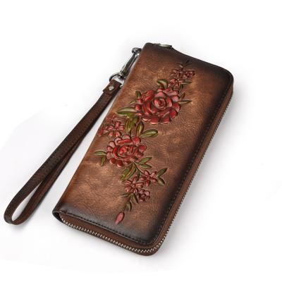 China Genuine Vegetable Tanned Color Hand Rub Leather Main Purse Layer Zipper Bag Fashion Retro Vintage Wallet for sale