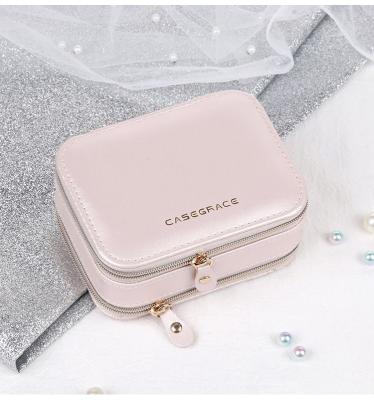 China Newest Fashinable Jewelry Organizer Case, Square Shape Portable Jewelry Box Accept Customized Logo Velvet Red 15-20 Days JH03-J05 100pcs NC; GUA JH for sale