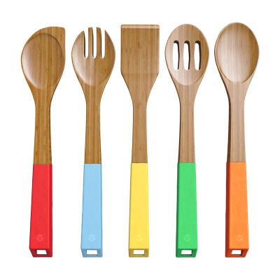 China Sustainable 5 Piece Bamboo Kitchen Utensil Set Wooden Spoons and Cookware Set with Colorful Silicone Handles with BPA Free Hanging Holes for sale