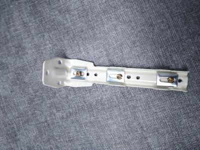 China Wall Mounted Double Curtain Track Support Brackets Good Expandability for sale