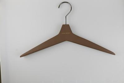 China Fashion Boutique Dark Wooden Clothes Hangers with Custom Logo for sale