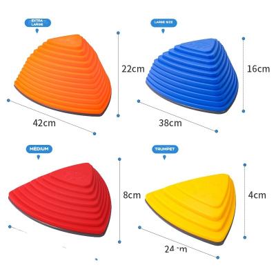 China Funny Educational Toy Selling children's sense of training early education balance coordination 6 pieces of edge crossing stone stepping stones for sale