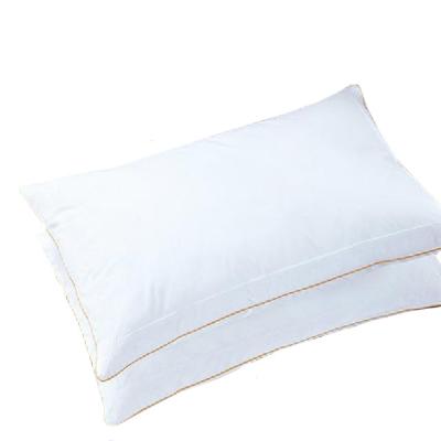 China 2022 Anti-Static Pillow Fashionable L Shape Bed L-shape Quilts Neck Travel Luxury Body Pillow for sale