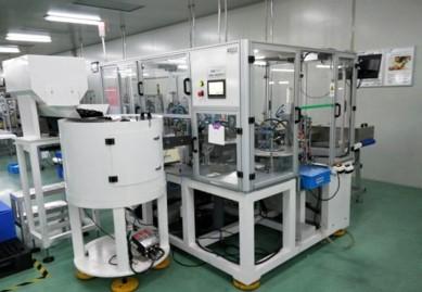 China Lipstick Assembly Cosmetics Automation Production Line PLC Controlled for sale