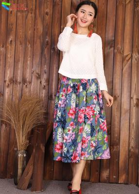 China Autumn Breathable Chinese Long Skirts Flower Printed For 18-60 Years Old for sale