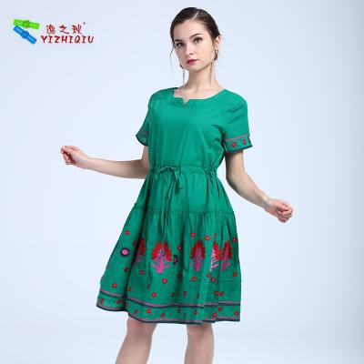 China Short Sleeve Waist Green Ladies Cotton Dresses , Floral Cotton House Dresses for sale