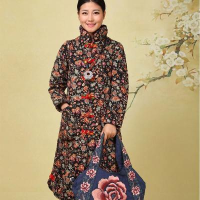 China Long Sleeve Chinese Cotton Padded Jacket Floral Pattern Anti Shrink For Lady for sale