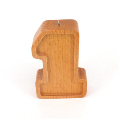 China Hot Sale Europe Wood Craft Decoration Wooden Numbers For Displaying Or Hanging for sale