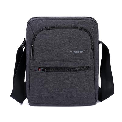 China Tigernu T-L5105 Eco-Friendly Cross - Body Bag Suppliers Men's Sling Messenger Bag For Men's Outdoor Chest Bags Gym Handbag 9.7 Inch Dark Gray Black for sale