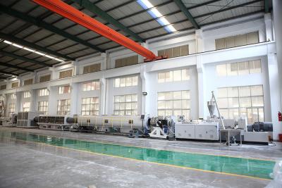 China 63-800mm PE HDPE Pipe Making Line, Plastic Pipe Extrusion Machine for sale