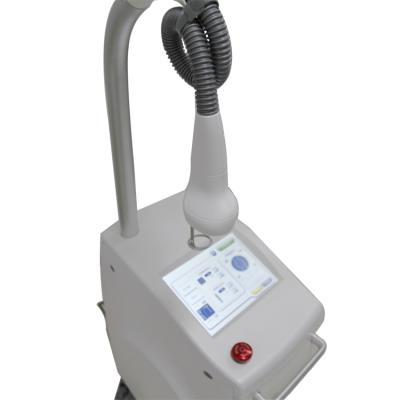 China Pigment Removal 1550ER Laser Beauty Skin Rejuvenation Skin Resurfacing 1550nm Fractional Laser Machine for sale