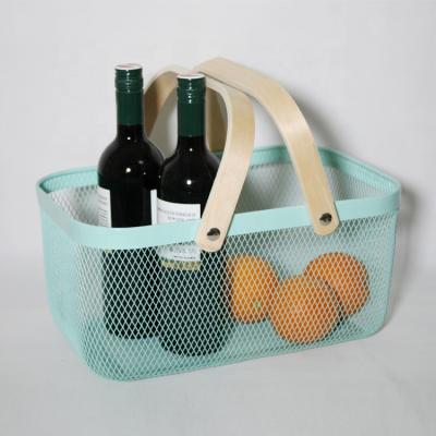 China Customizable Multifunctional Durable Square Metal Stocked Baskets for Storage for sale