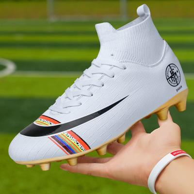 China 2022 EVA Factory Customize Men Women Boots Soccer Boots High Top Soccer Boots Sneakers Soccer Shoes Outdoor Soccer Shoes for sale