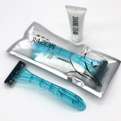 China Hotel Triple Triple Blades Disposable Razor For Shaving Support Customization for sale