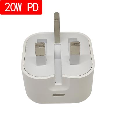 China Type-C Travel Adapter UK Plug Palladium Cable Mobile Phone Usb Wall Charger 20w Usb Charger for sale