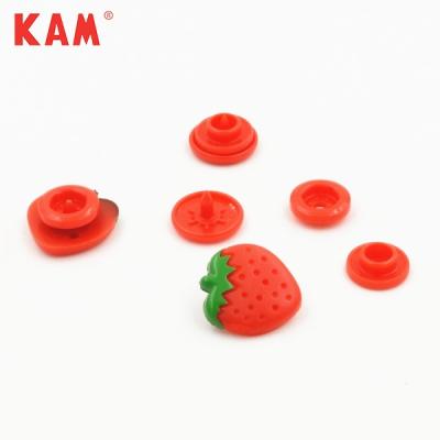 China Beautiful Customized Viable Colorful Red Cute Strawberry Shape 4 Parts Plastic Snap Button For Kid Garment Clothes Cloth Bag Dress for sale