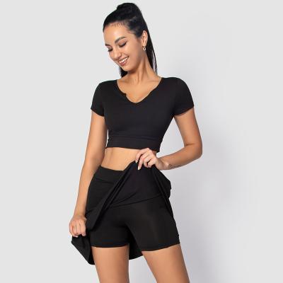 China Breathable Yoga Wear Activewear Shaping Yoga Hakama High Waisted Sexy Nylon Spandex Yoga Sets for sale