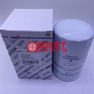 China Agicultural Engine Parts Oil Filter Elements 47425202 HF7569 1909130 BT470 For Farm Equipment zu verkaufen