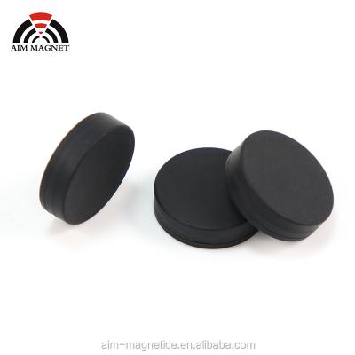 China Industrial Magnet Disc With Block Cover Neodymium Rubber Magnet for sale