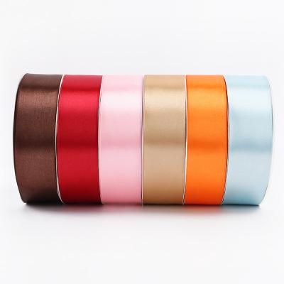 China Customized Tenacity Ribbon Tops Customized Sizes Private Custom Logo Polyester 6-40mm Wide Satin Ribbon Printed Decorative Gift Bows for sale