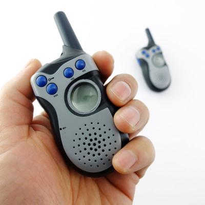 China Outdoor Sports Long Range Handy Mini Two Way Radio Handy Walkie Talkie Best Gift For Kids Camping Hiking Voice Hand Boy Scout Free Equipment for sale