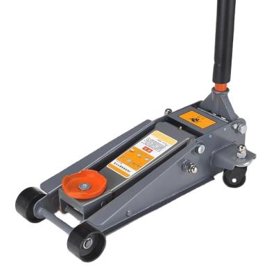 China Car 3 Ton Portable Hydraulic Car Jack Universal Heavy Duty Repair Tool for sale