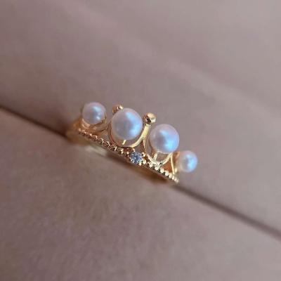 China New FASHIONABLE Exclusive 14K Gold Filled Crown Multi-pearl Ring Pearl Ring Queen Element High Quality Freshwater Ring for sale