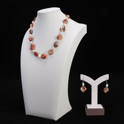 China FASHIONABLE baroque freshwater pearl shell necklace and colorful shell earrings are a perfect set of pearl jewelry for sale