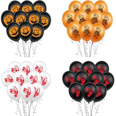 China Latex Amazon Confetti 32 Piece Halloween Party Balloon 2.8g Blood Handprint Pumpkin Skull Print Latex Balloon Decoration for sale