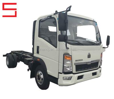 China LOW PRICE 400L Sinotruk Howo 4x2 Crane Light Truck Chassis 2018 for sale