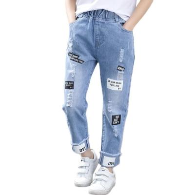 China Breathable Fashion Letter Denim Pants Children Girls Jeans Casual Pants for sale