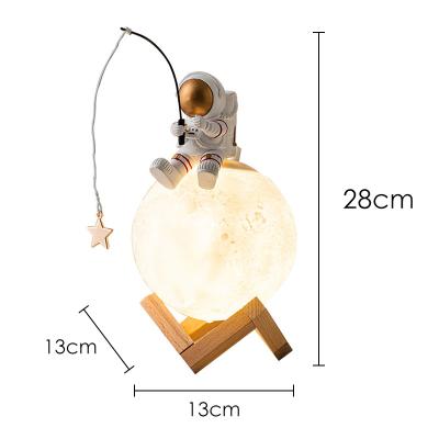 China Eco-friendly Astronaut Fishing Stars Air Humidifier Night LED Light Aromatherapy Astronaut Diffuser Suitable For Birthday Gifts for sale