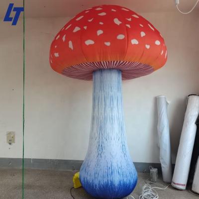 China PVC Coated Oxford Cloth Giant Customized Led Light Mushroom Inflatable For Advertising for sale