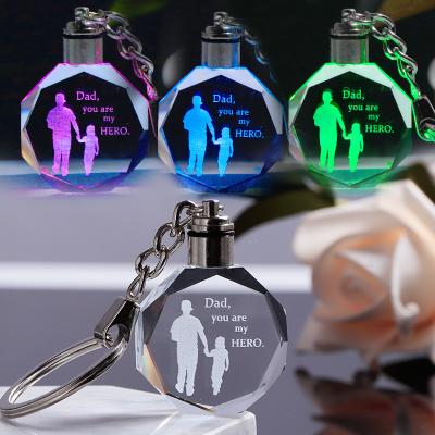 Chine Crystal Wholesale Technological Custom Round Square Heart Octagonal Shape Led Light Glass Crystal Car Keychains à vendre