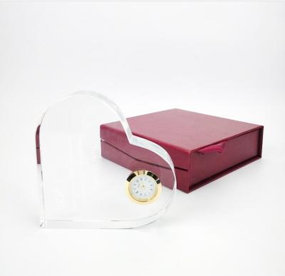 Κίνα China JWFH K9 Crystal Heart Clock Customized Gift for Valentine's Day προς πώληση