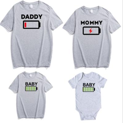 China Anti-wrinkle 2021 Summer Battery Printed Baby Mom Dad Baby Short Sleeve Family T-shirts ZGJ-0260 for sale