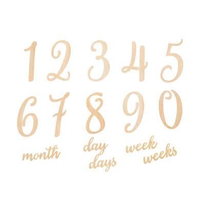 China Custom Wooden Numbers Monthly Wooden Milestone Bundle Cards Europe Baby Initials Baby Age Record Decor for sale