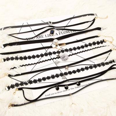 China Wholesale TRENDY August jewelry bulk with rhinestones fashion boho necklaces necklace collarbone chain for sale