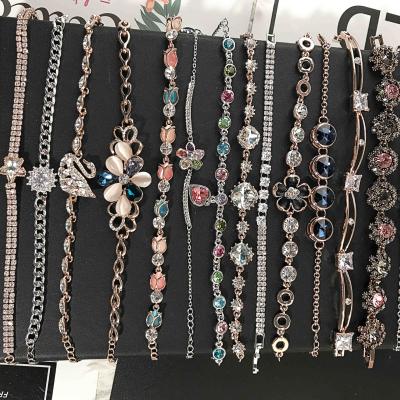 China FASHION August jewelry wholesale bulk women's jewelry rhinestone gold plated bracelet beaded scristal bracelet for sale