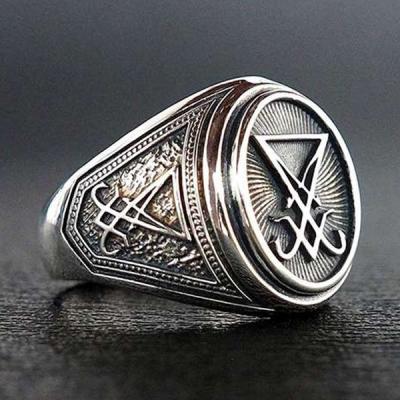 China Long Color Keeping Portrait Ring Wholesale Satan Ring August Jewelry Hot Selling Gothic Secret Seal Ring for sale