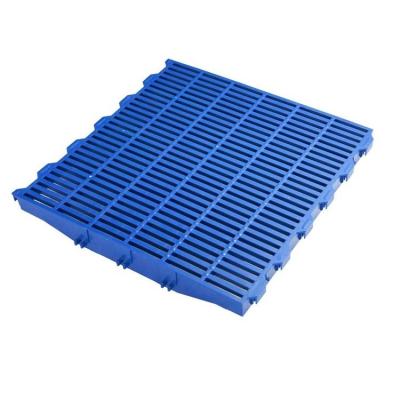 China Farms Plastic Flooring Farrowing Crate Slats For Pig Injection Mould Plastic Slat Floor For Cow for sale