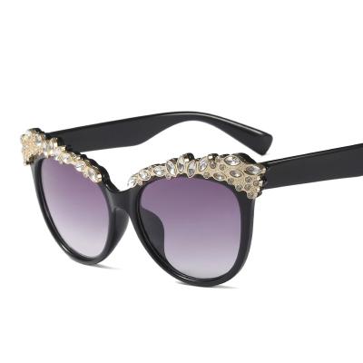 China Fashion Cheap Diamond Kid Bling Sunglasses Glass Shades Brand Designer Crystal Rhinestone Sun Glasses 2021 for sale