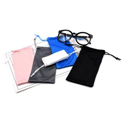 China 2021 Fashionable Sunglasses Pouch Customize Soft Fabric Glasses Bag Eyewear Dustproof Accessories Pouch Sunglasses Case Custom Printing Logo for sale