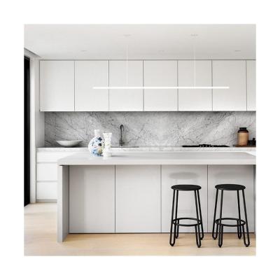 China Muebles resistentes al agua de alto brillo estilo de diseño moderno Blum Hardware gabinetes de cocina modulares en venta