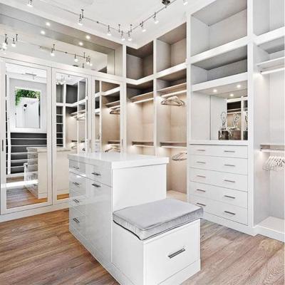 China Best Walk In Open Style White Wooden Laminated Wardrobe for Bedroom Bedroom Luxury for sale